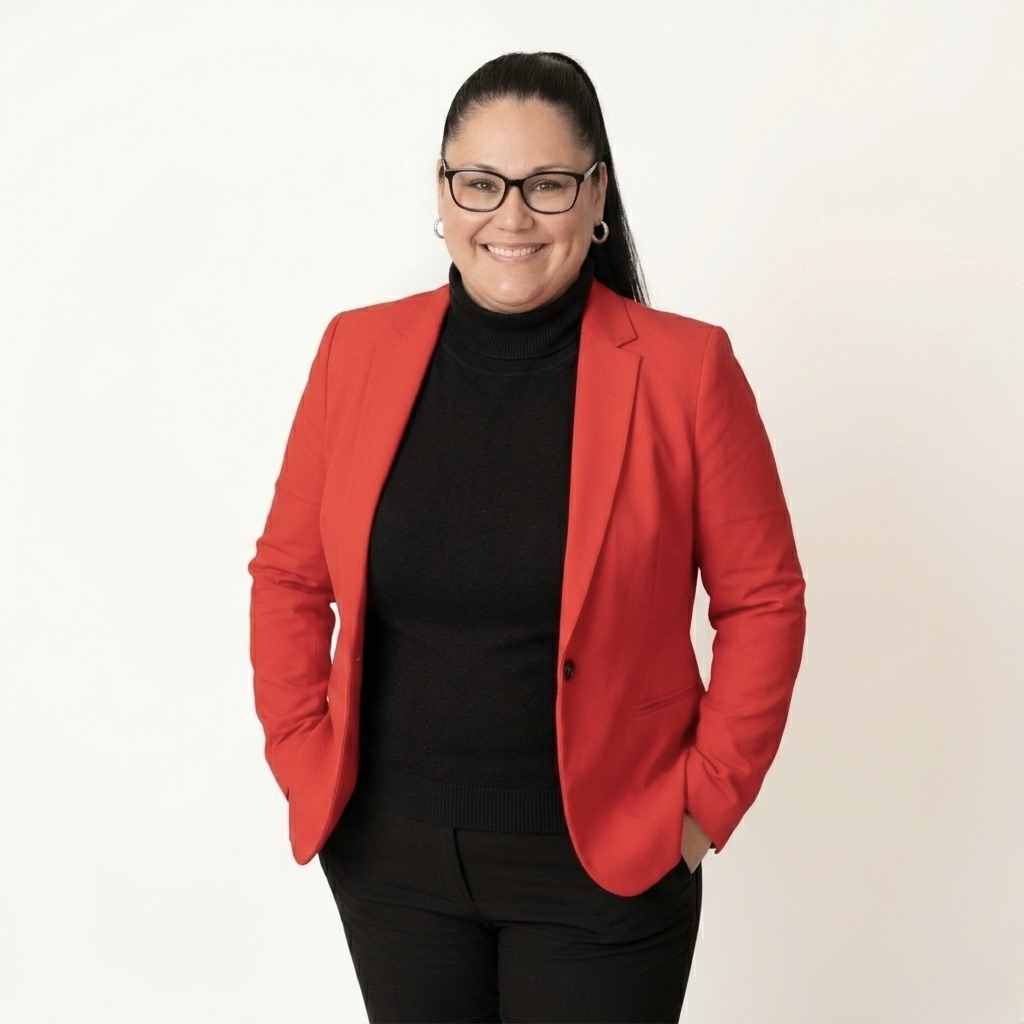 Hazel Castillo | Consultora en IA para empresas, Marketing Digital y Ciberseguridad.