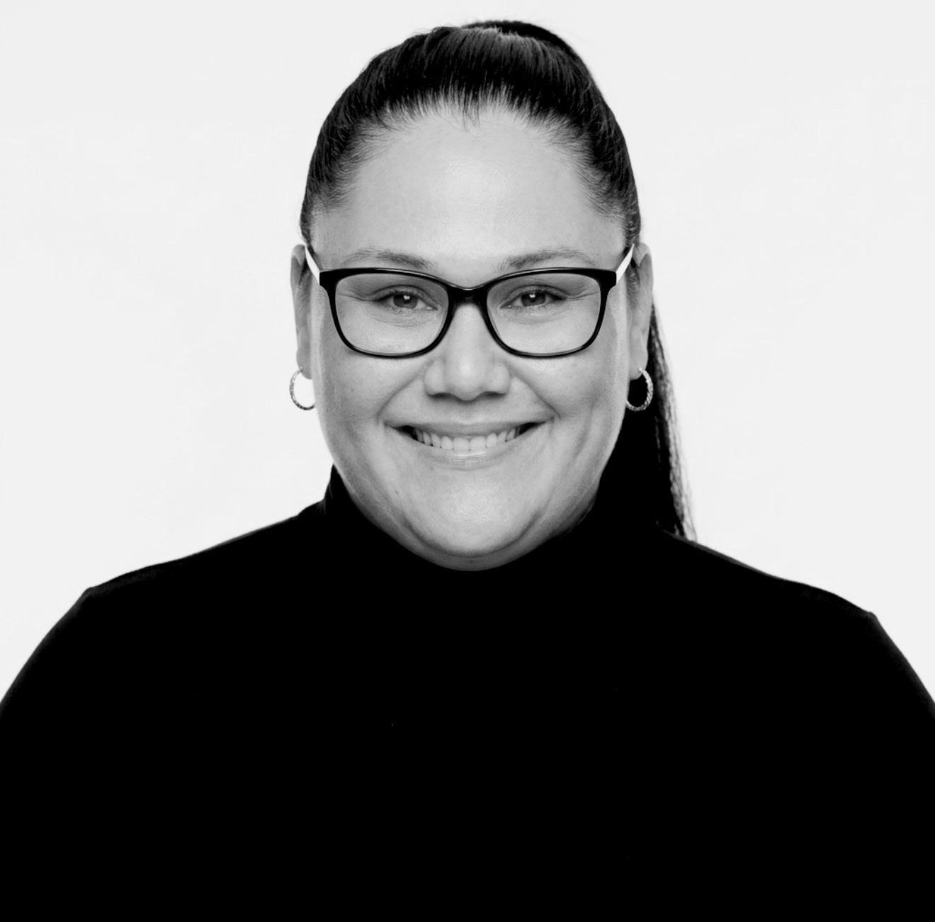 Hazel Castillo - Inteligencia Artificial y Marketing Digital